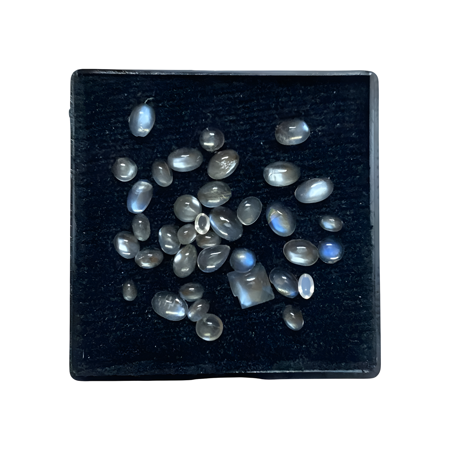 Moon stone 8.16 ct (37 pcs)