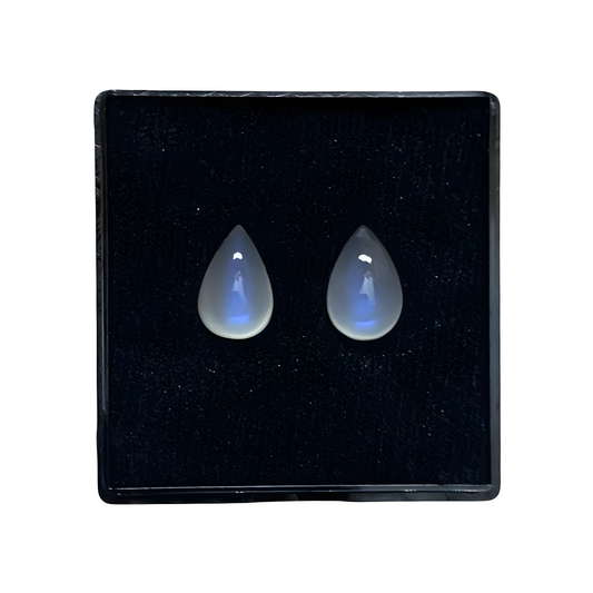 Moon stone pair 11.66 ct